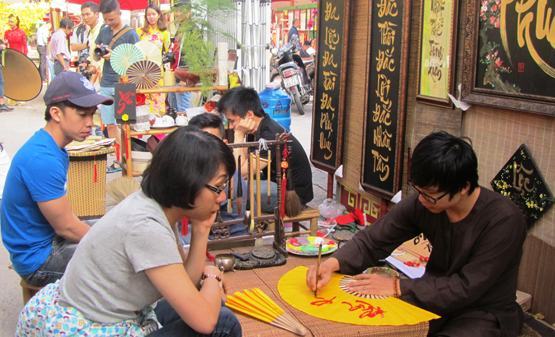 Xuân xưa trên phố hôm nay…