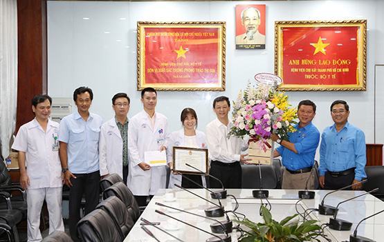 BV Chợ Rẫy được khen và thưởng nóng