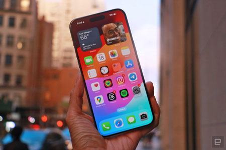 Đánh giá iPhone 15 và 15 Pro: Có đáng mua?