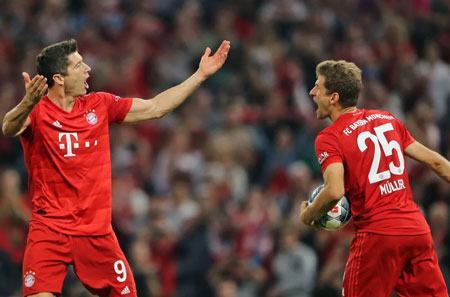 01h45 ngày 11/6, bán kết Cúp Quốc gia Đức, sân Allianz Arena, Bayern – Frankfurt: Lewandowski và Muller ‘giải sầu’