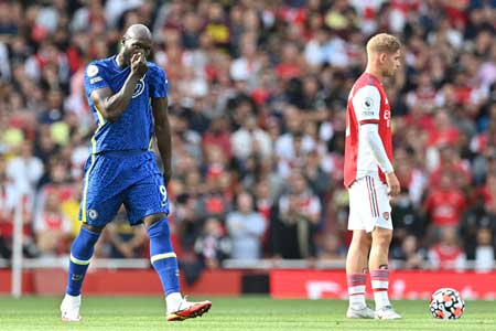 02h00 ngày 26/8, West Brom vs Arsenal: Lún sâu vào khủng hoảng