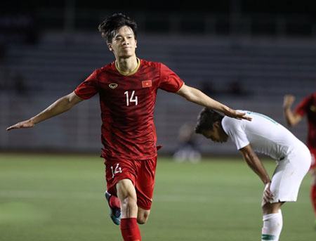 19h00 ngày 3/12, sân Rizal Memorial, bảng B SEA Games 30, U22 Việt Nam – U22 Singapore: Gõ cửa bán kết