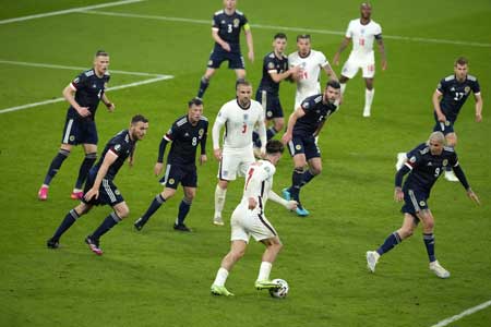 02h00 ngày 23/6, sân Wembley, bảng D EURO 2020, CH Séc – Anh: Vạch trần sự thật