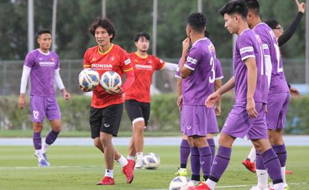 22h00 ngày 2/6, U23 Việt Nam vs U23 Thái Lan: Chờ thầy Gong trổ tài