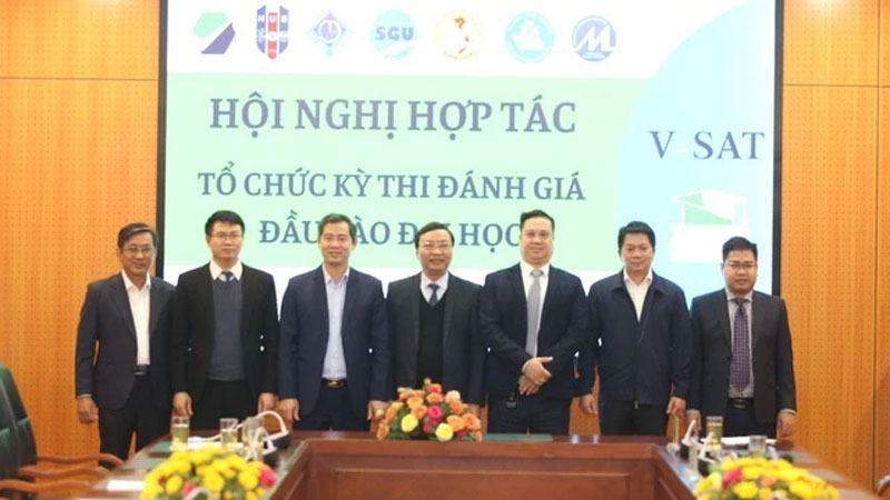 Trung tâm khảo thí quốc gia phối hợp với 6 trường ĐH tổ chức kỳ thi V-SAT