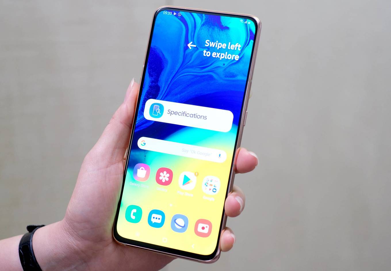 5 smartphone có thiết kế khác biệt nửa đầu 2019