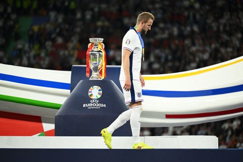 Harry Kane thốt lời sau thảm họa 2 trận chung kết EURO, Anh run