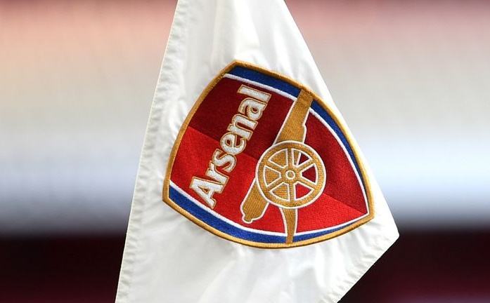 FA cảnh báo 1 cầu thủ Arsenal vì nghi ngờ bán độ