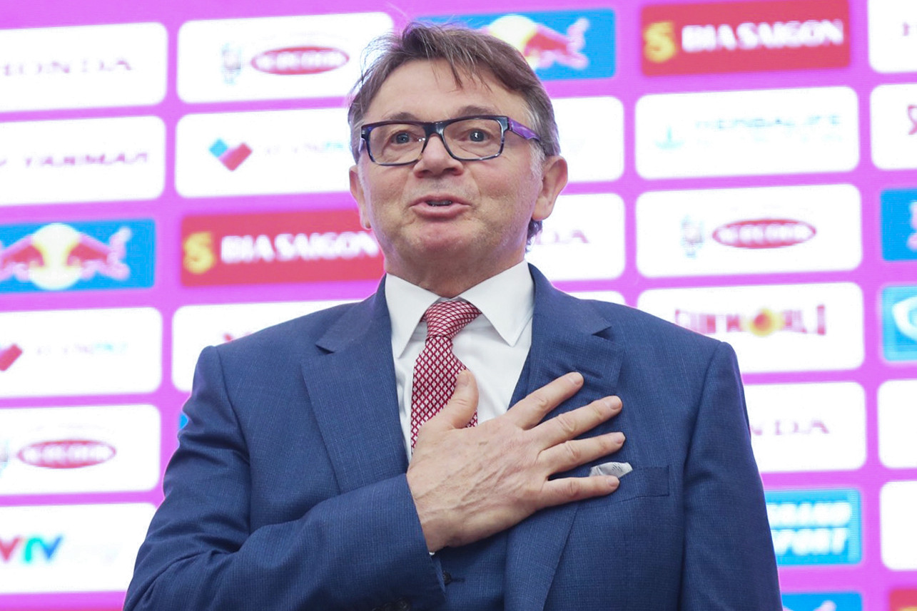 Ông Troussier liệu còn lạc quan mơ World Cup?