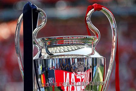 Ý tưởng mới của UEFA: Sẽ có thêm suất đặc cách ở UCL?