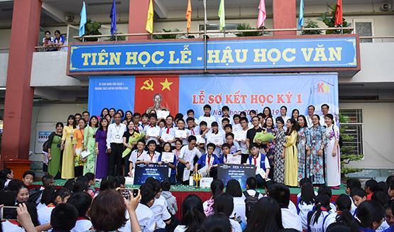 “Nhà khoa học nhí” khám phá vũ trụ