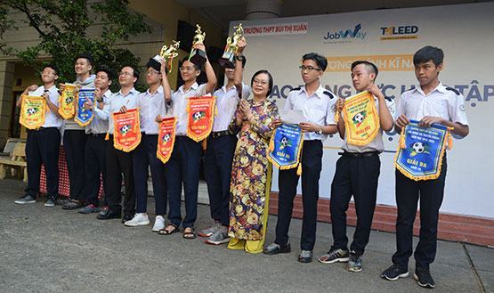 Giúp học sinh xác định mục tiêu học tập