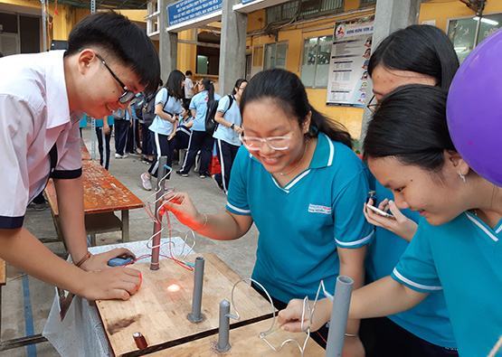 Trải nghiệm sáng tạo trong ngày hội câu lạc bộ