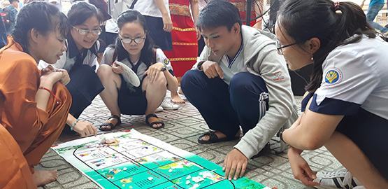 Trải nghiệm học văn qua trò chơi dân gian