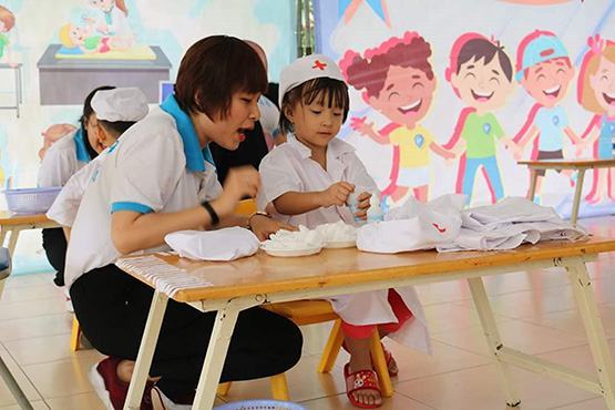 “Hướng nghiệp” cho trẻ mầm non