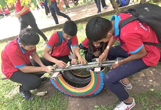 Hơn 400 học sinh tham gia “Ngày làm việc tốt”