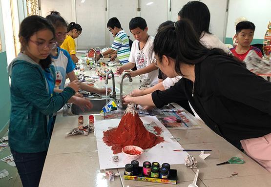 Trải nghiệm không gian sáng chế trong hè