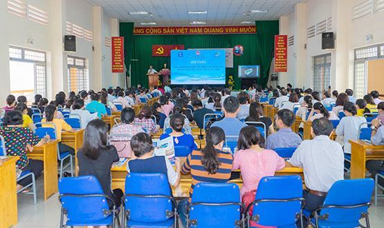 Giáo viên tiếp cận mô hình ứng dụng CNTT dạy học thông minh