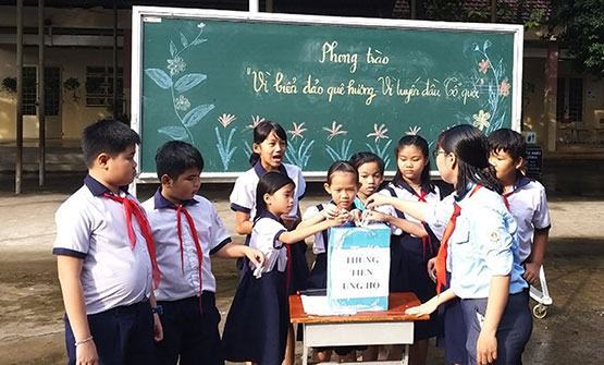 Giáo dục học sinh yêu Tổ quốc, yêu đồng bào