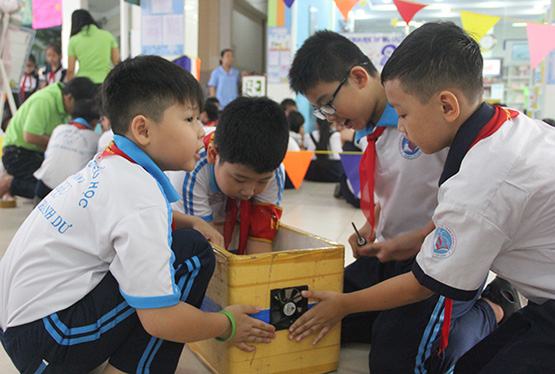 Hơn 500 học sinh tham gia ngày hội STEM