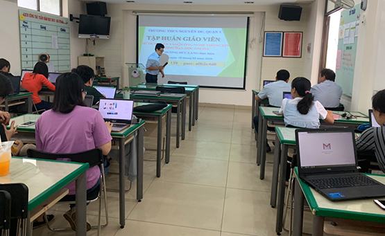 Tập huấn phương pháp dạy trực tuyến cho giáo viên