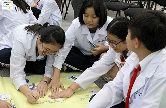 Trò chuyện với nhà khoa học