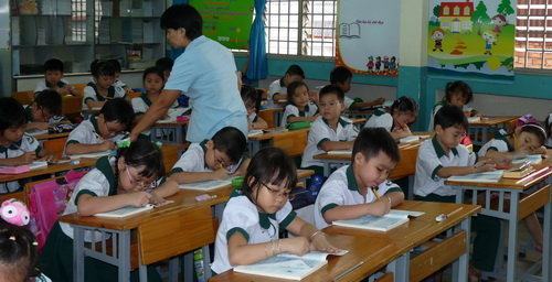 Q.4, Q.7 TP.HCM: Công bố tuyển sinh đầu cấp