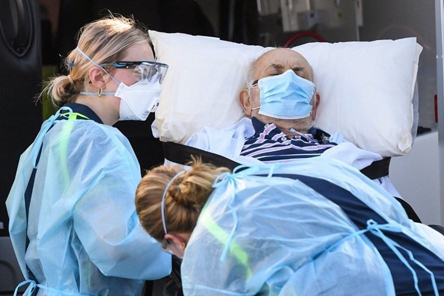 Thế giới vật lộn với sự trỗi dậy của dịch COVID-19