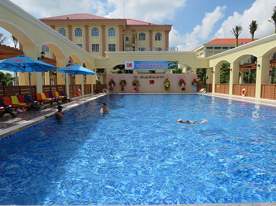 ĐH Nam Cần Thơ khánh thành hồ bơi đạt chuẩn quốc gia