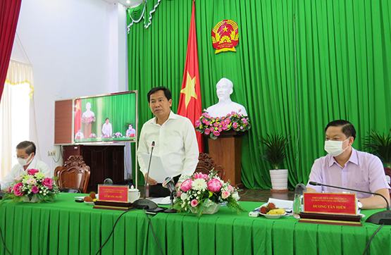 Cần Thơ phấn đấu để tất cả người dân cài Bluezone