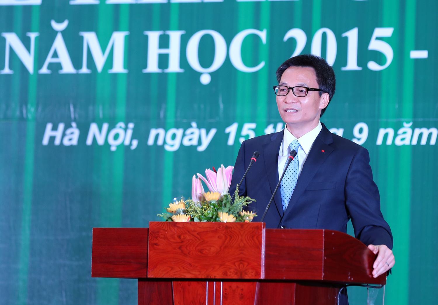 Phó Thủ tướng gửi thông điệp tới tân sinh viên