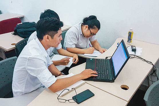 Hỗ trợ trường nghề nguồn dữ liệu học sinh lớp 9 và lớp 12