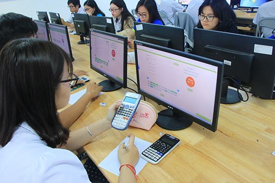 Thi học kỳ… trên máy tính