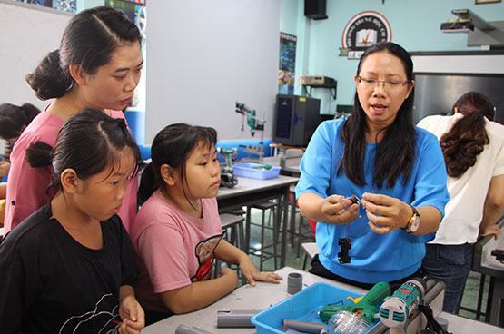 Mang STEM đến với trẻ thiệt thòi