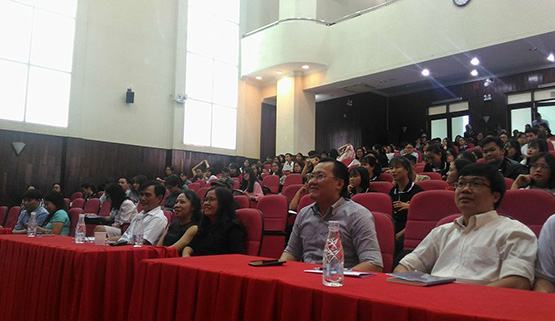 Định hướng nghề báo cho sinh viên