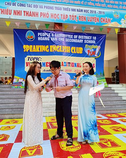 Học tiếng Anh qua việc tìm hiểu văn hóa áo dài