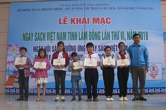 Lâm Đồng: Trao giải cuộc thi viết “Cảm nhận những trang sách yêu thương”