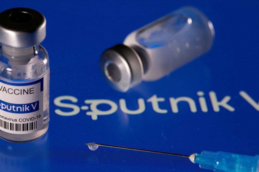 Tiêm đủ Sputnik V, dù nhiễm virus cũng không lây cho người khác?