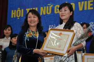 98 giáo viên được trao thưởng nữ giáo viên sáng tạo