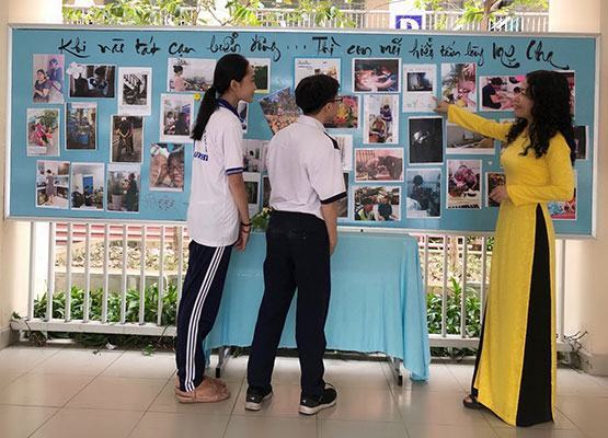 Giáo dục đạo đức học sinh qua triển lãm ảnh