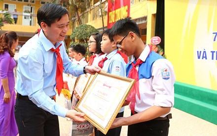 55 đội viên, chỉ huy Đội xuất sắc nhận giải thưởng Kim Đồng