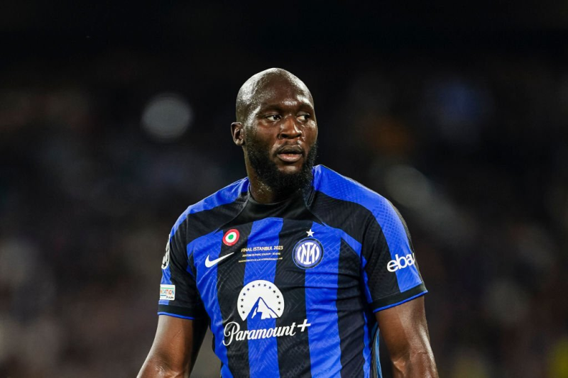 AC Milan bất ngờ muốn giải cứu Lukaku