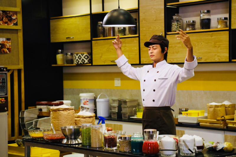 Ẩm thực Việt: Khoảng trống trên phim, “tả pí lù” trên YouTube