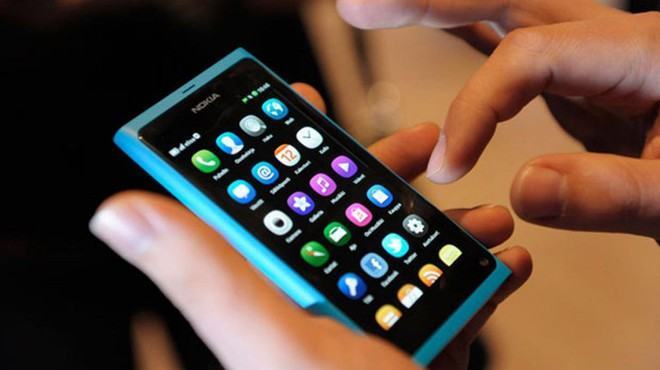 Ấn Độ tiếp tục cấm thêm hàng chục ứng dụng di động của Trung Quốc /// Reuters