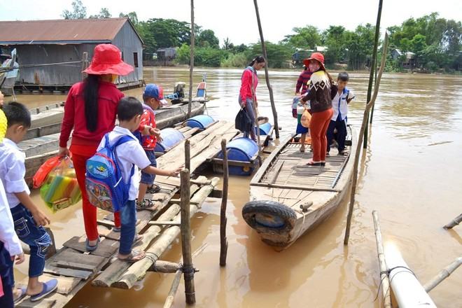 An Giang lên kế hoạch đón 1.200 học sinh Việt kiều Campuchia về nhập học