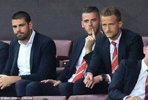 Ăn vạ ở M.U, De Gea được Real “thưởng” đậm