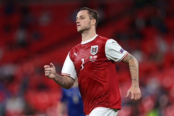 Anh ruột Marko Arnautovic bóng gió xác nhận vụ M.U