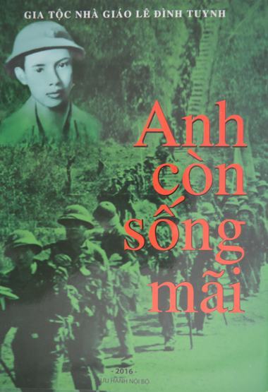 Anh còn sống mãi