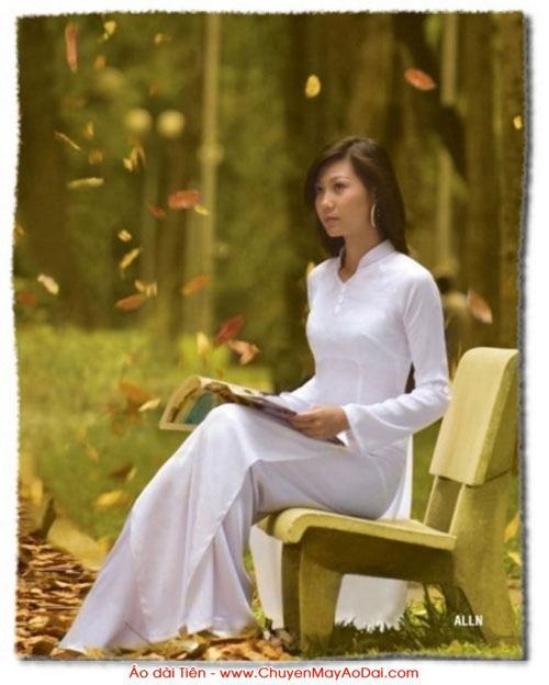 Tiễn em ra trường