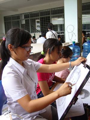 Áp dụng khối mới cho tuyển sinh riêng